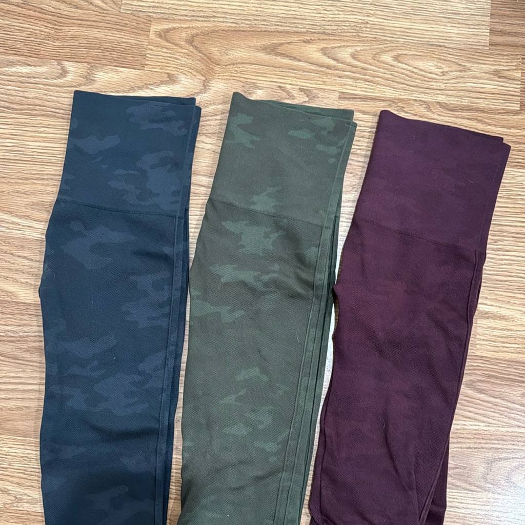 3 Pairs Of Spanx Leggings - Xs - Camo